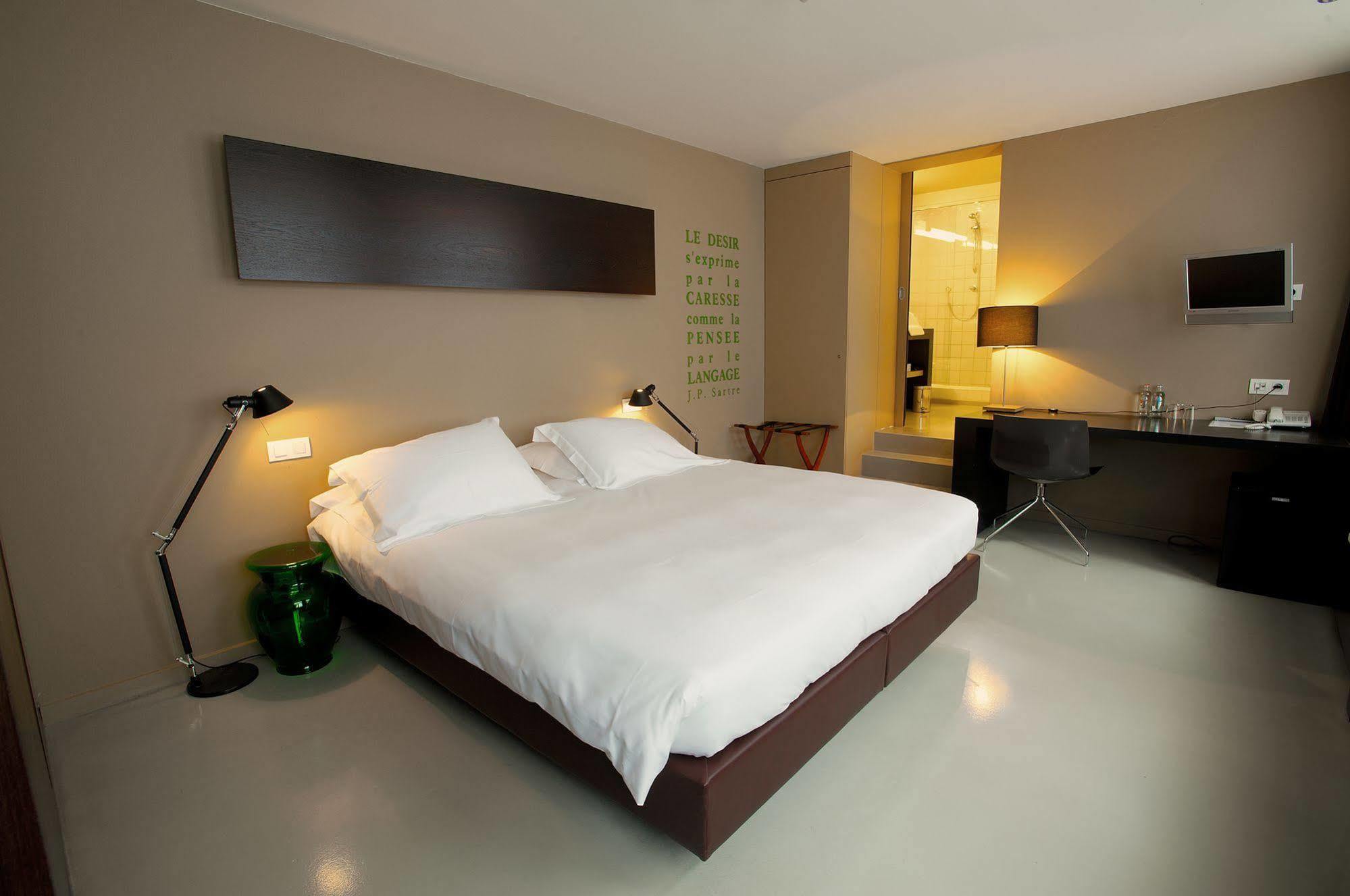 Hotel Matelote Antwerpen Ngoại thất bức ảnh